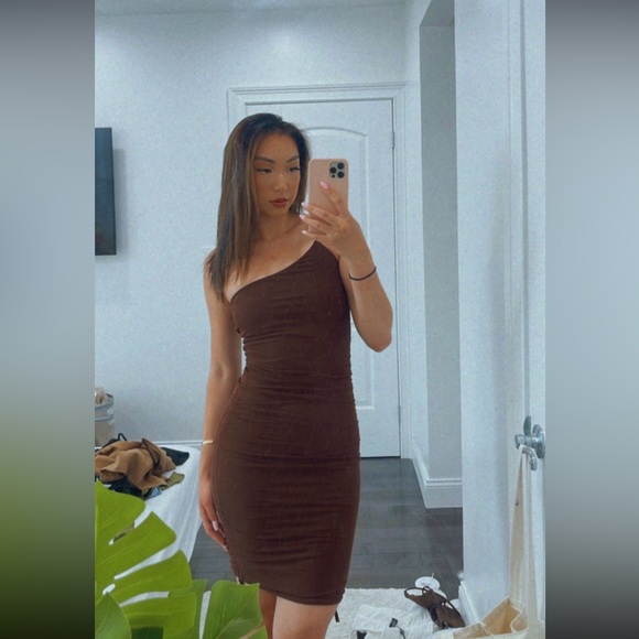 Pretty Little Thing Brown Dress - Picture 1 of 2